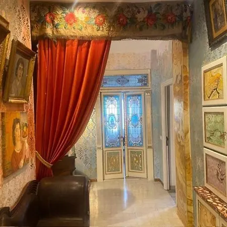 Museum House Apartment *