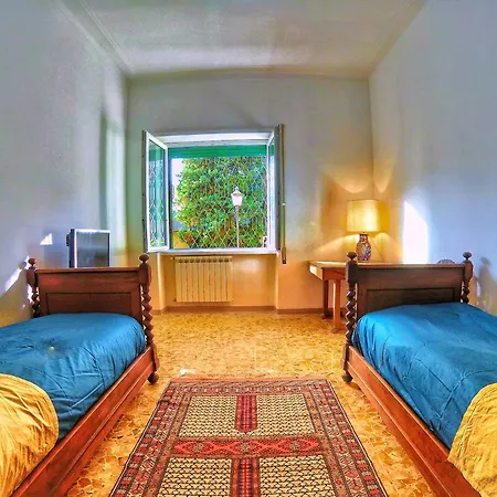 A Few Steps From Ada 8 Apartment