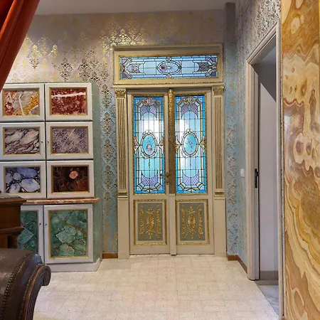 Museum House * Rom